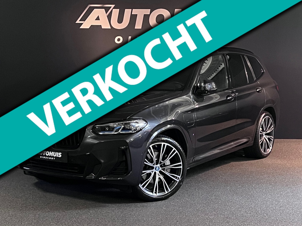 BMW X3 - XDrive30e High Executive Edition M Pano/ Laser/ Stuurverwarming/ Memoryseats/ 21"/ 360 Cam - AutoWereld.nl