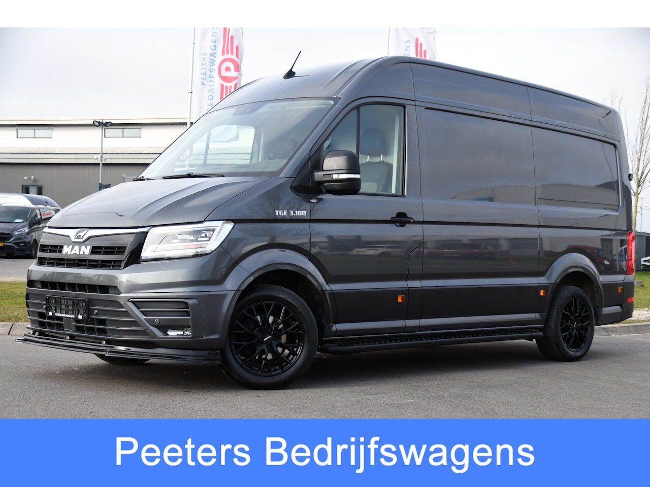 MAN TGE - 3.160 35 2.0 L3H3 PB Edition RWD Camera, Cruise, Carplay, LED, 3500kg Trekhaak, Automaat, - AutoWereld.nl