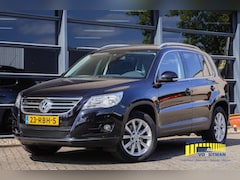 Volkswagen Tiguan - 1.4 TSI Sport&Style| Trekhaak|1e Eig.|Goed onderhouden|