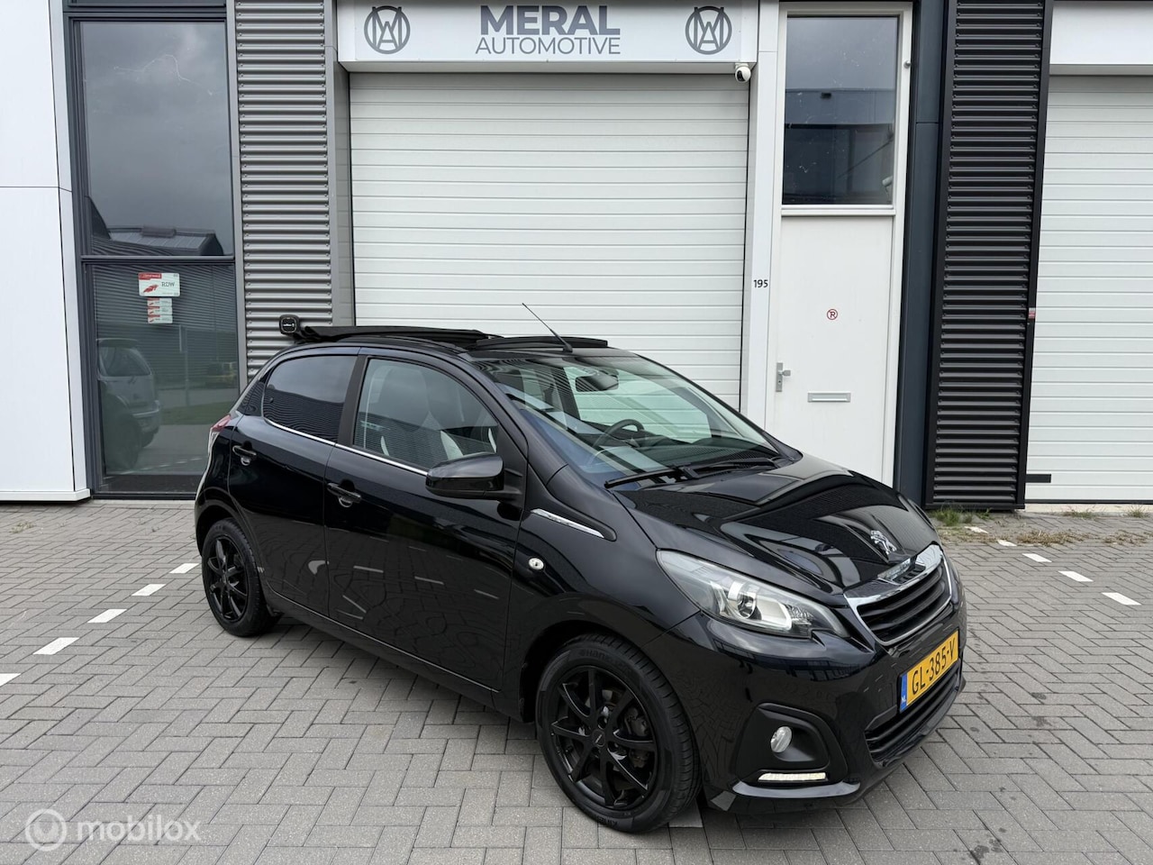 Peugeot 108 - 1.0 e-VTi Première Top 5Drs NAP Airco Cabrio Open dak - AutoWereld.nl