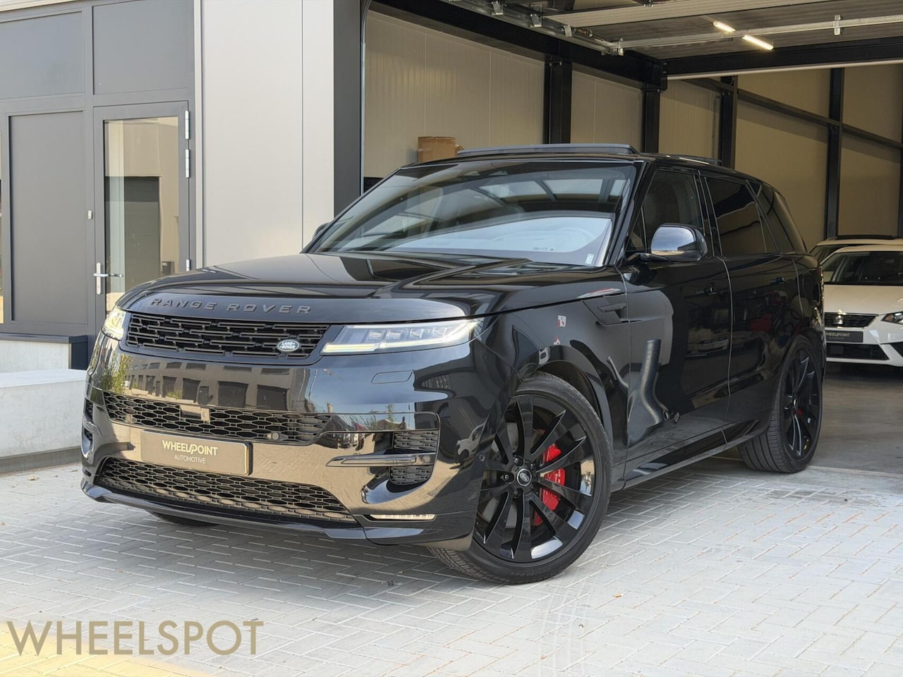 Land Rover Range Rover Sport - 3.0 P440e Dynamic HSE - AutoWereld.nl