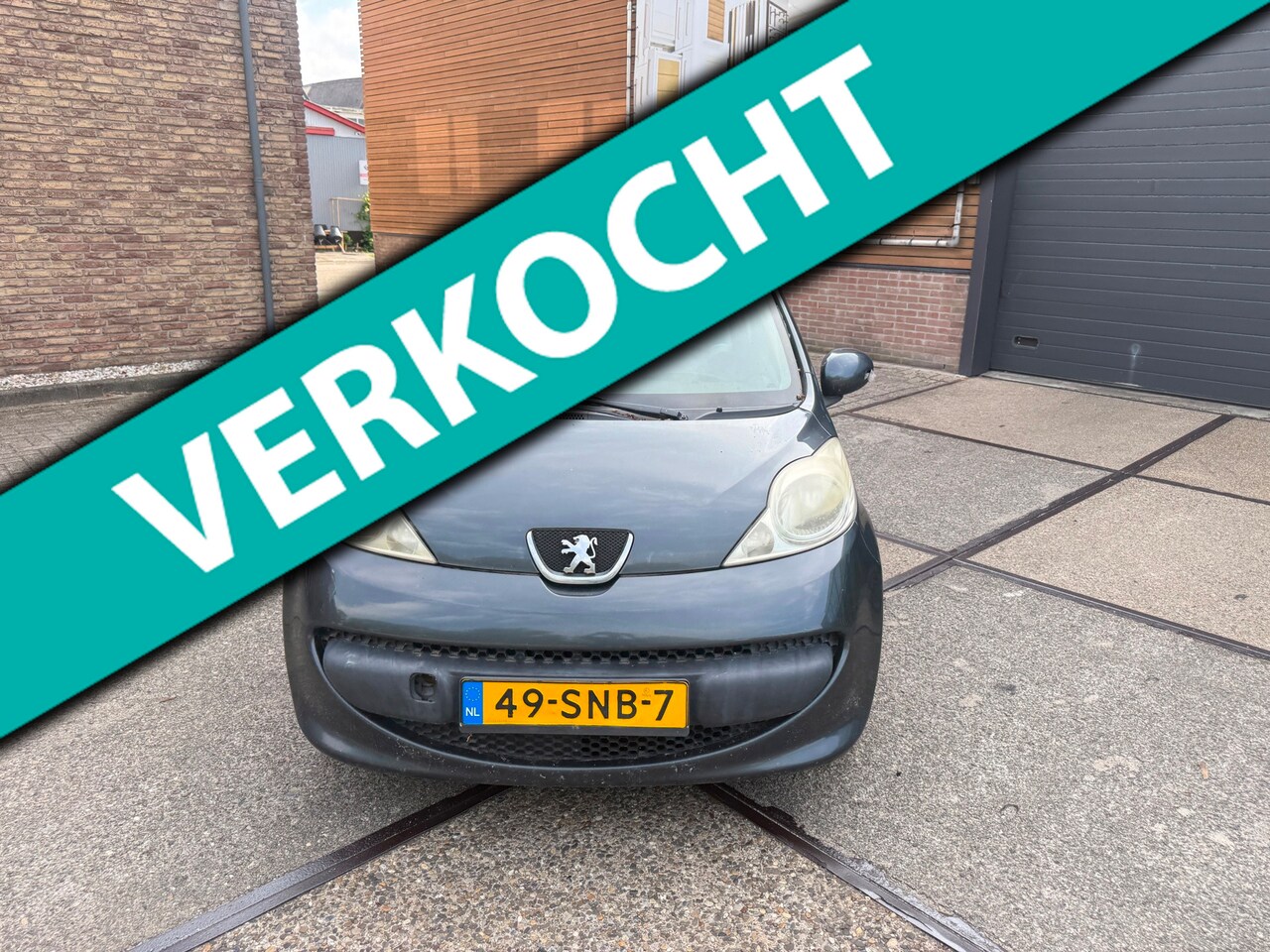 Peugeot 107 - 1.0-12V XR 1.0-12V XR ((( nieuwe apk ))) - AutoWereld.nl