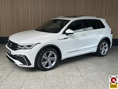 Volkswagen Tiguan - 1.5 TSI R-Line Trekhaak | Panodak | IQ LED