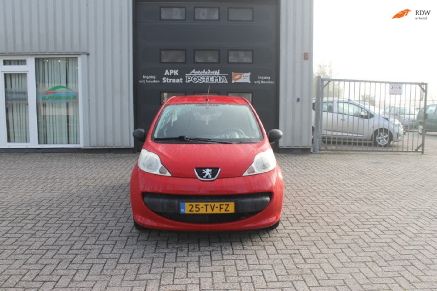 Peugeot 107 - 1.0-12V XR 5 deurs - AutoWereld.nl