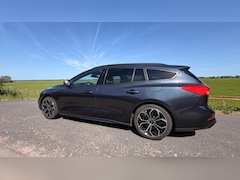 Ford Focus Wagon - 1.0 EcoBoost ST Line Business Station APK 2028