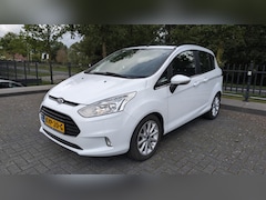 Ford B-Max - 1.0 EcoBoost | Titanium | 120PK | Pano | Trekhaak | Stoel & Voorruit verw. | Lichtmetaal