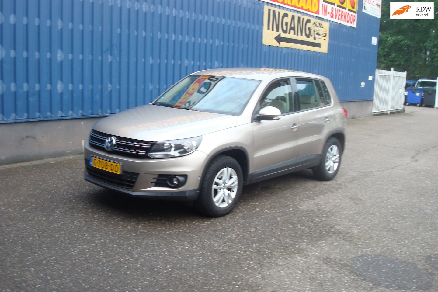 Volkswagen Tiguan - 1.4 TSI Sport&Style R-line Edition, Trekhaak, Airco - AutoWereld.nl