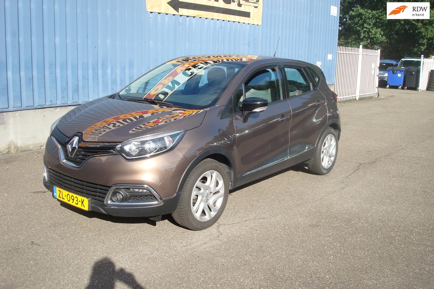 Renault Captur - 0.9 TCe Expression 0.9 TCe Expression, Afneembare trekhaak, Navigatie - AutoWereld.nl