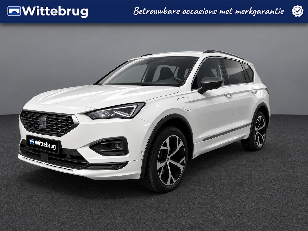 SEAT Tarraco - 1.4 TSI e-Hybrid PHEV DSG FR Business / Zwenkbare trekhaak / Elektrische achterklep / Pare - AutoWereld.nl