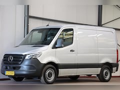 Mercedes-Benz Sprinter - 317 L1H1 170PK 2000KG TREKVERMOGEN