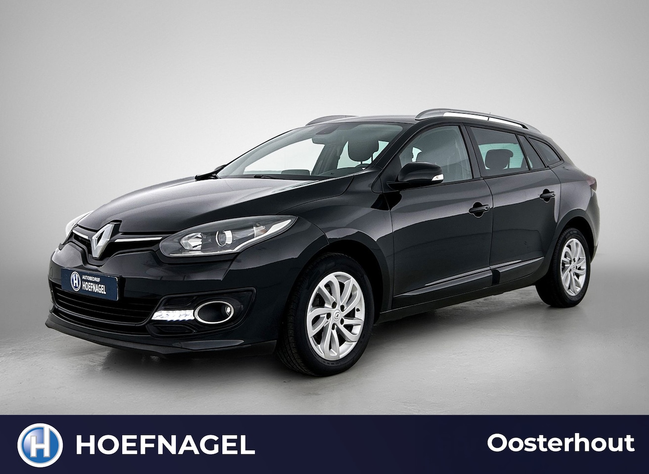 Renault Mégane Estate - 1.2 TCe Bose | Cruise Control | Stoelverwarming | Navigatie | Airco | Trekhaak - AutoWereld.nl