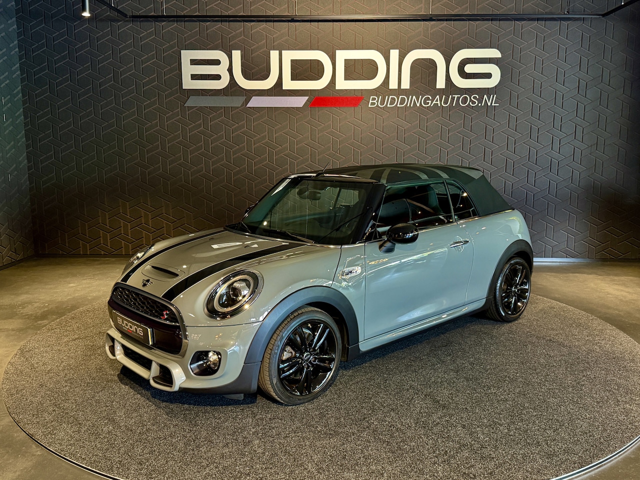 MINI Cabrio - 2.0 Cooper S Knightsbridge Edition JCW|Key less|led| - AutoWereld.nl
