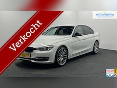BMW 3-serie - 320i EfficientDynamics Edition Executive NAVI LEER ECC STOELVERWARMING