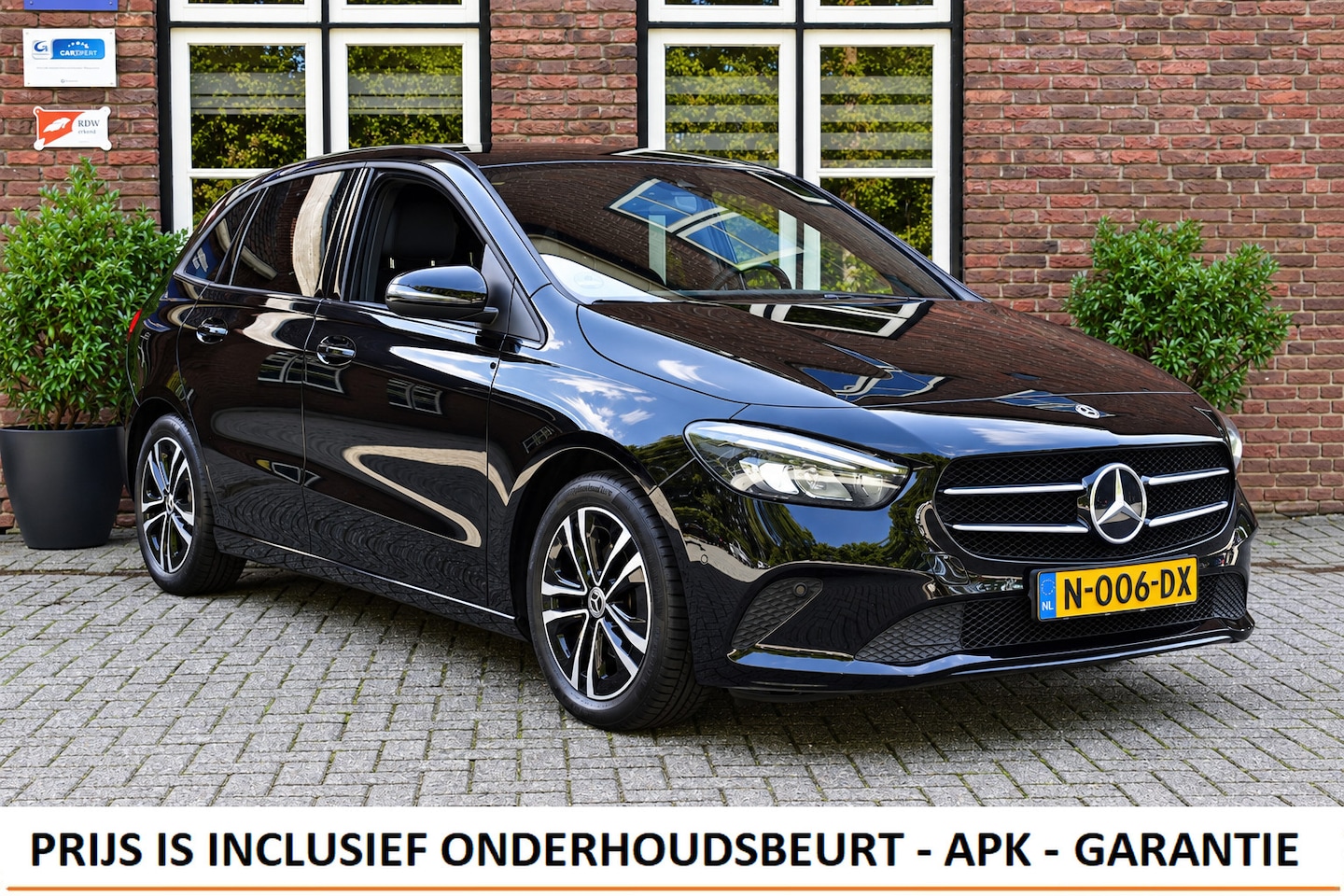 Mercedes-Benz B-klasse - 180 Automaat | Trekhaak | Camera | Widescreen | Stoelverw. - AutoWereld.nl