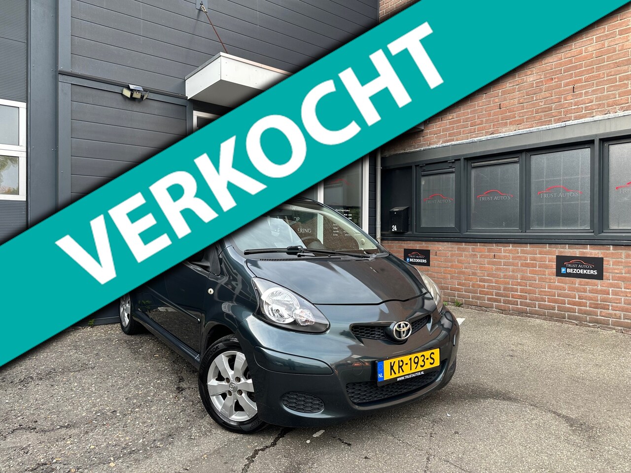 Toyota Aygo - 1.0-12V Comfort Navigator|Airco|Carplay|Elek.ramen - AutoWereld.nl