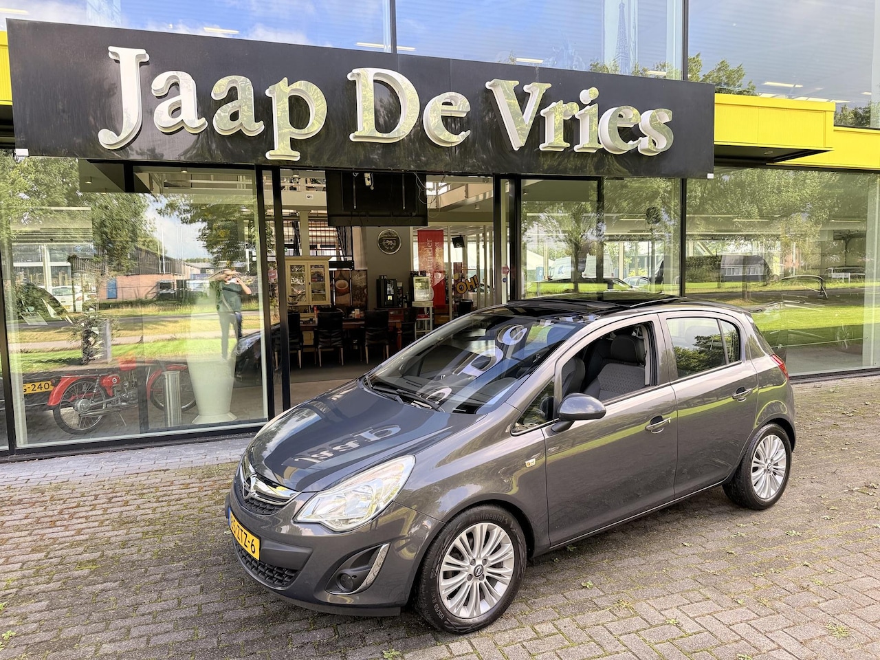 Opel Corsa - 1.4-16V Cosmo 1.4-16V Cosmo - AutoWereld.nl