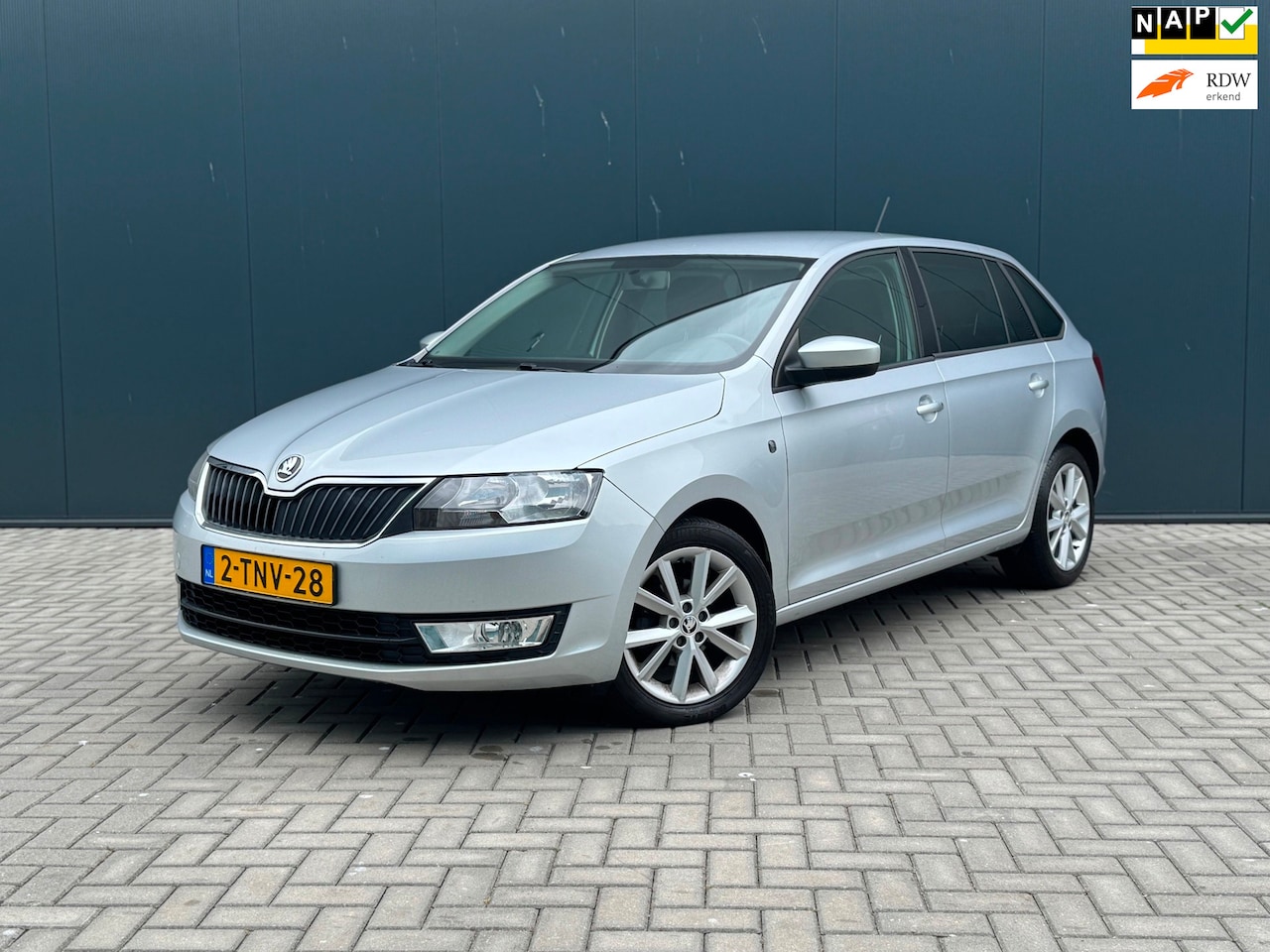 Skoda Rapid Spaceback - 1.2 TSI Greentech Businessline NAP|NAVI|CRUISE - AutoWereld.nl