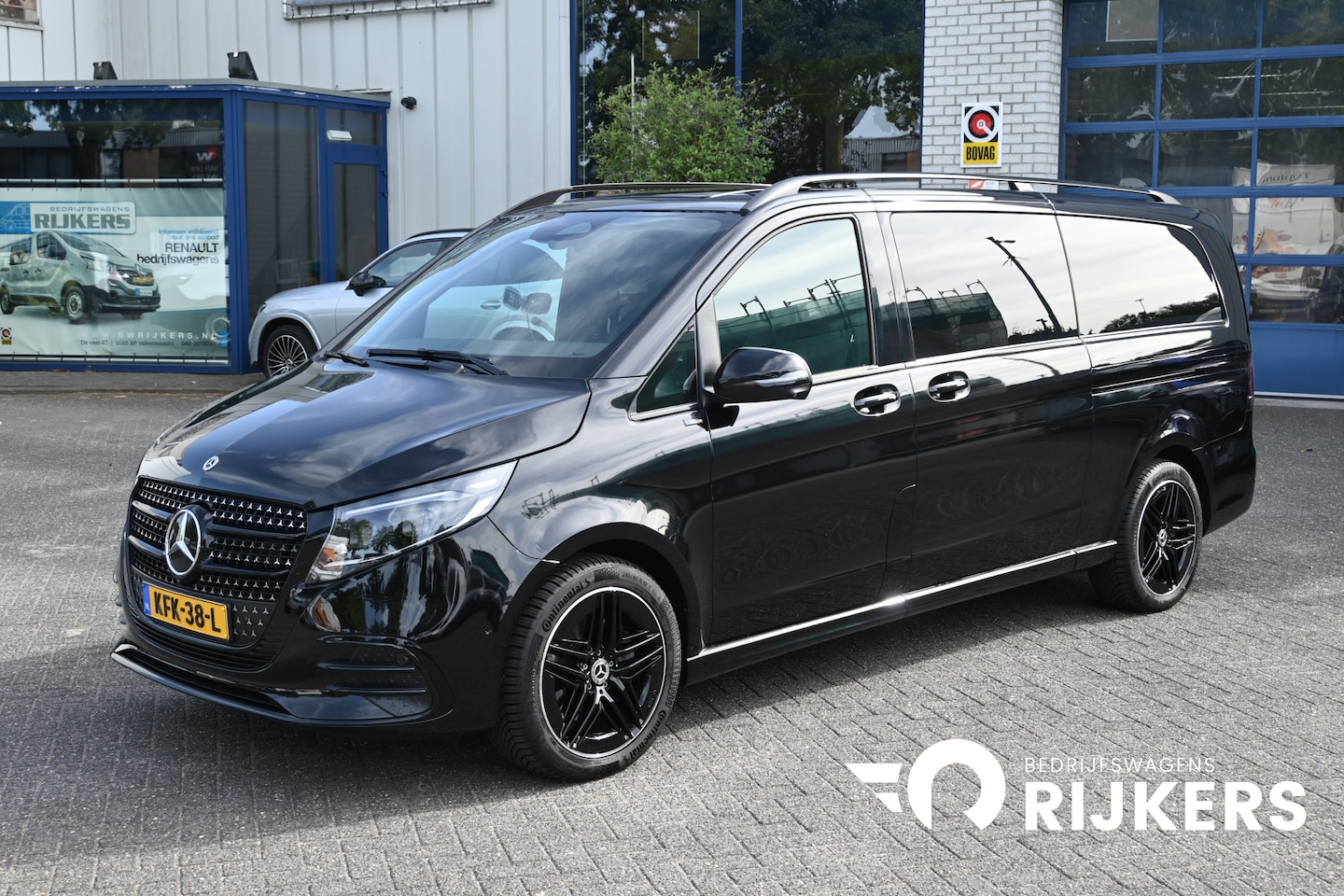Mercedes-Benz V-klasse - 300d AMG 4-Matic L3 Avantgarde 4x4 Incl BTW en BPM, Captain chairs, Standkachel, Afneembar - AutoWereld.nl
