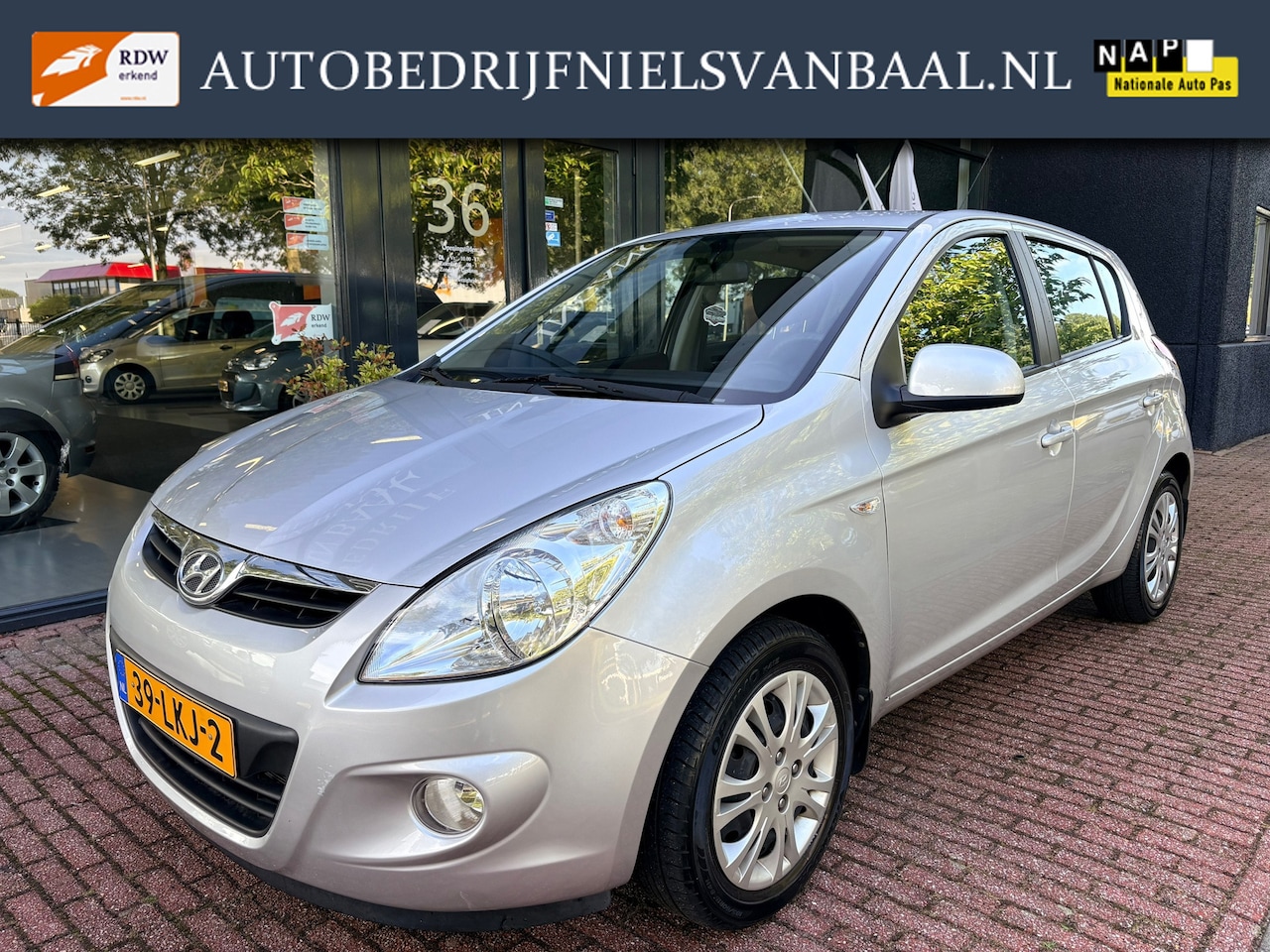 Hyundai i20 - 1.4i Automaat/57Dkm NAP/1e Eigenaar/Cruise/Airco - AutoWereld.nl