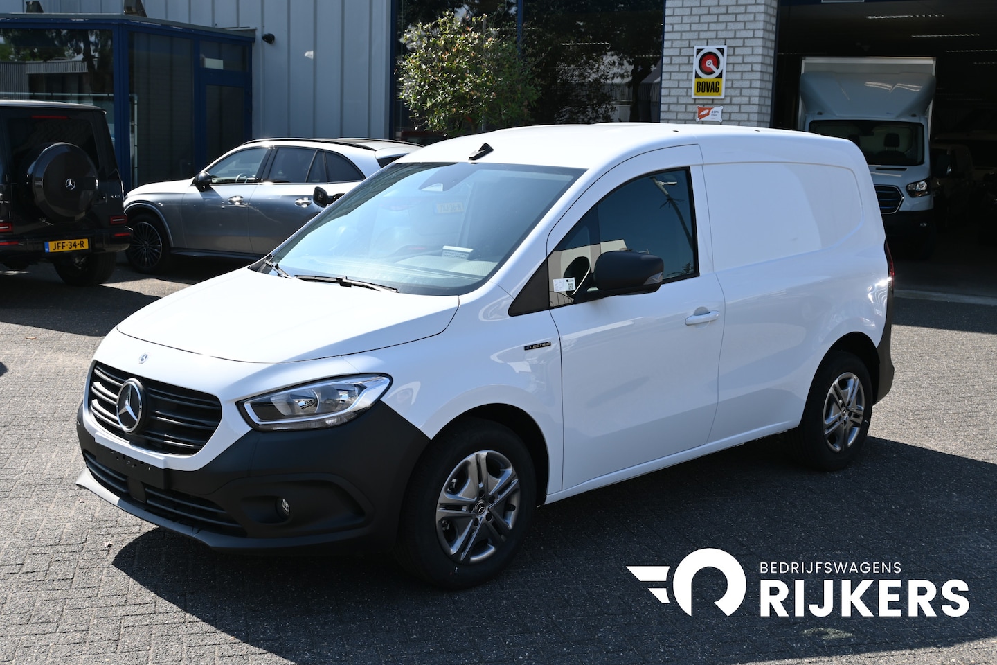 Mercedes-Benz eCitan - 112 Pro L1 51 kWh AC-opladen 22kW/DC-opladen 75kW, Smartphone integratiepakket, Etc. - AutoWereld.nl