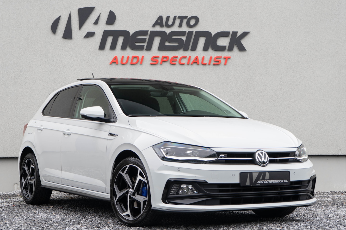Volkswagen Polo - 1.0 TSI Highline / R-Line/ Panoramadak/ Adaptive Cruise Control/ 85kW (116PK) - AutoWereld.nl