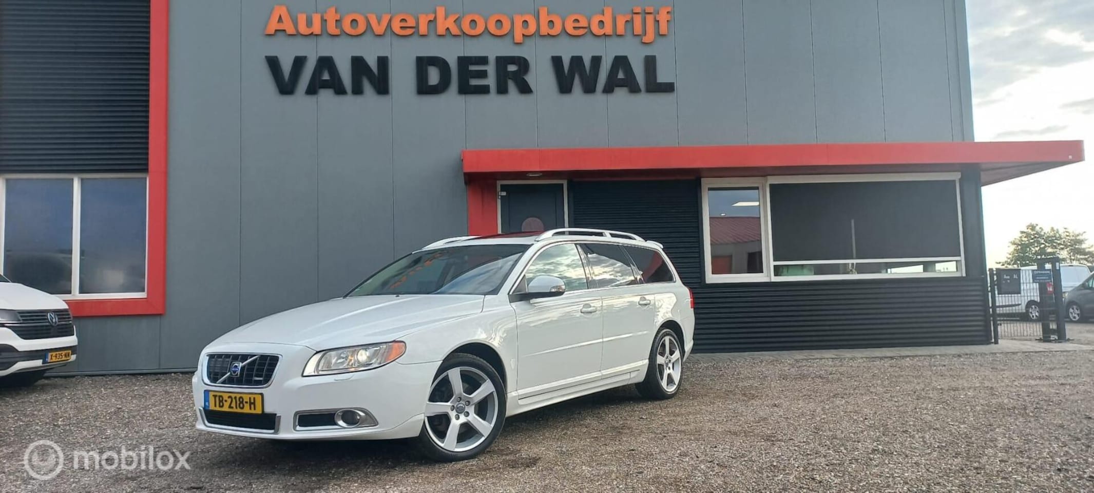 Volvo V70 - 3.0 T6 AWD R-Design 3.0 T6 AWD R Design - AutoWereld.nl