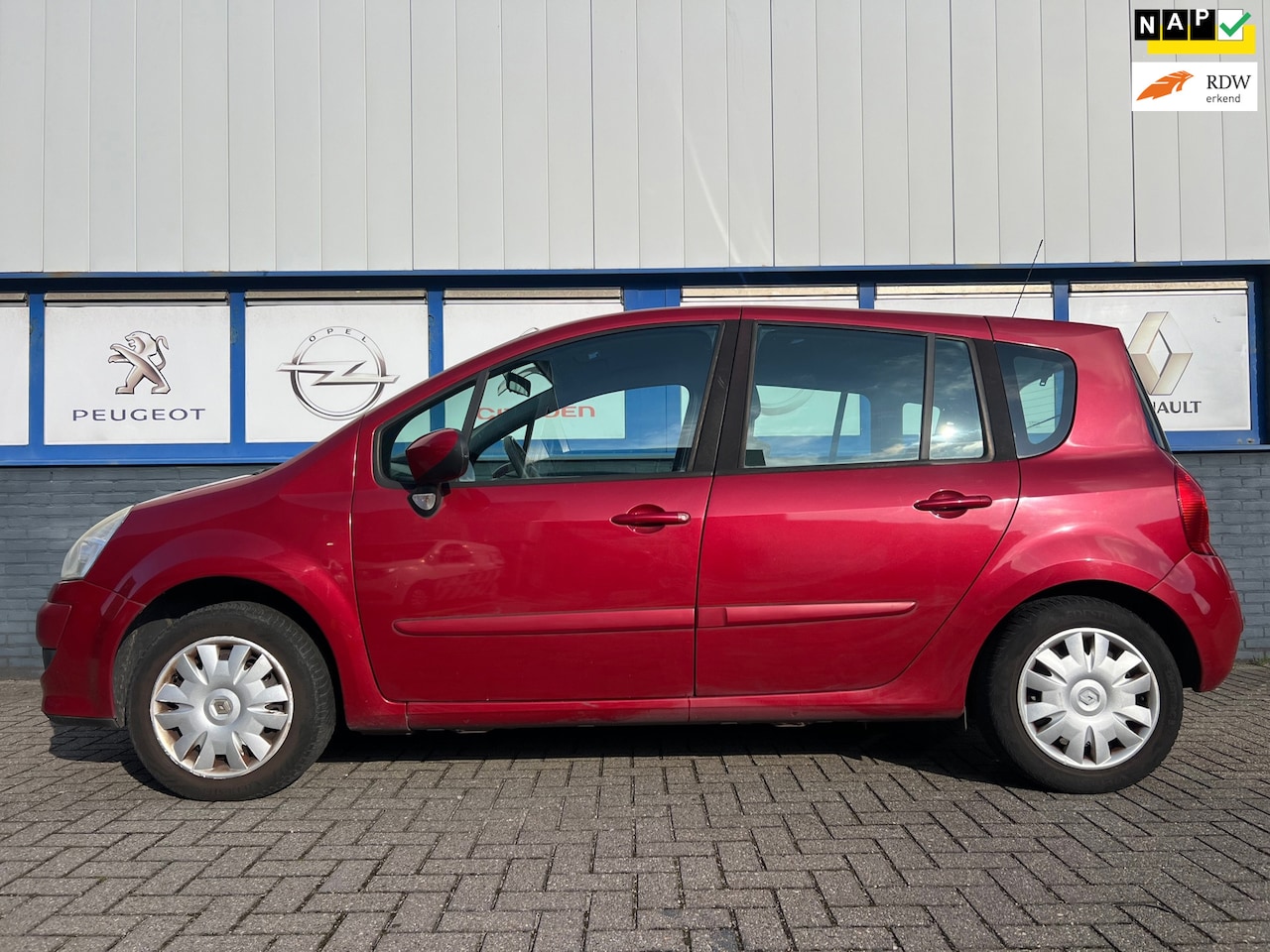 Renault Grand Modus - 1.6-16V Dynamique AUTOMAAT 2010 3495eu - AutoWereld.nl