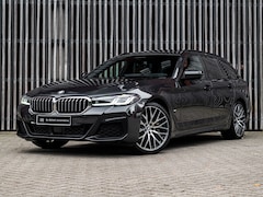 BMW 5-serie Touring - 530d 286pk M-Sport |Panorama|HUD|Laser|DEALER ONDH|20''|Standkachel|Stoel + Stuur Verw.|AC
