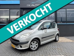 Peugeot 1007 - 1.4 Urban Automaat Cruise LM Velgen Nieuwe DB Riem 141 Dkm Leuke Auto