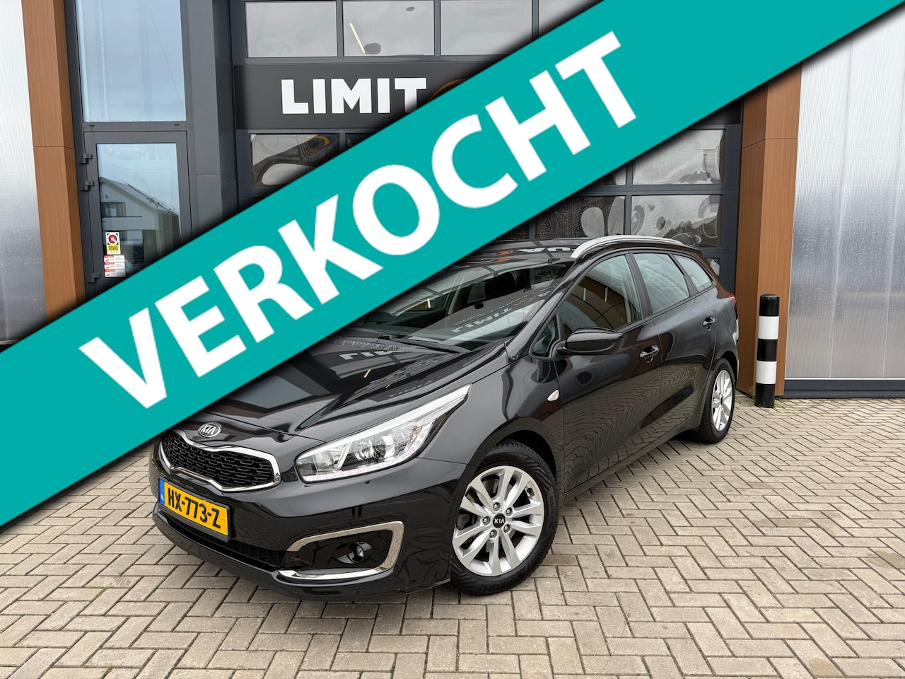 Kia Cee'd Sportswagon - 1.6 GDI First Edition Airco/Navi/Pdc/Camera/Cruise/El.ramen/Nap/Apk - AutoWereld.nl