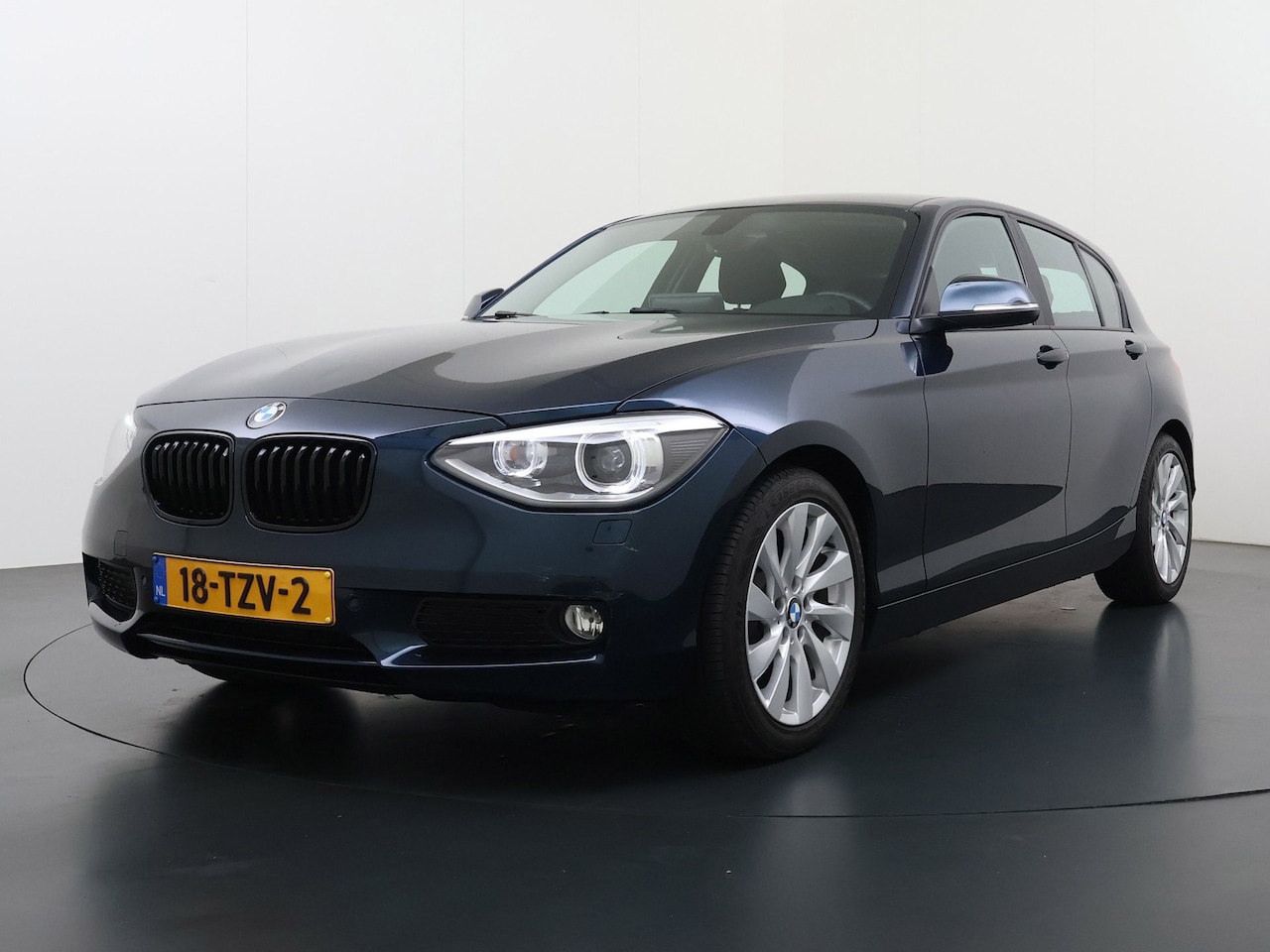 BMW 1-serie - 116i Aut , nw Distr.kettingset + klep rubbers vv - AutoWereld.nl