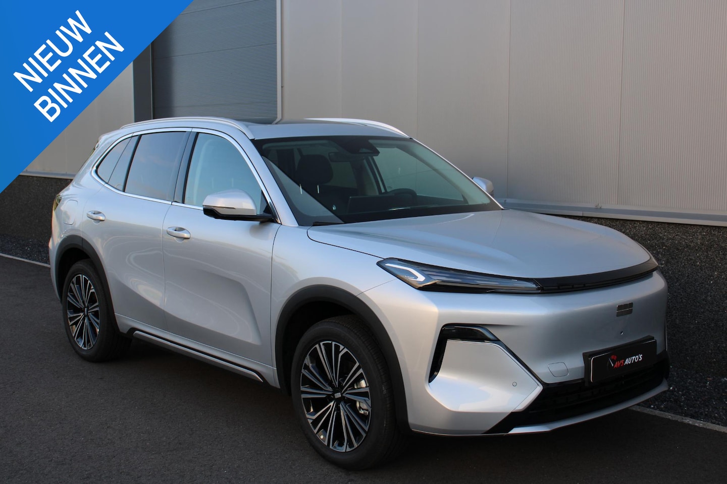 Geely Starray EM-i - 1.5 Max+ 136KM BEREIK, STOEL/STUURVERWARMING, 360, FLYME PREMIUM,PANO - AutoWereld.nl