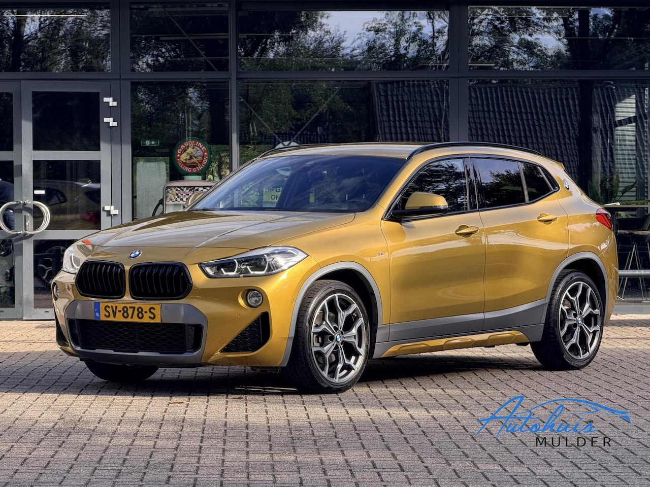BMW X2 - sDrive18i Executive | Automaat | M Sport | Trekhaak | Carplay | Cruise | PDC | Sportstoele - AutoWereld.nl