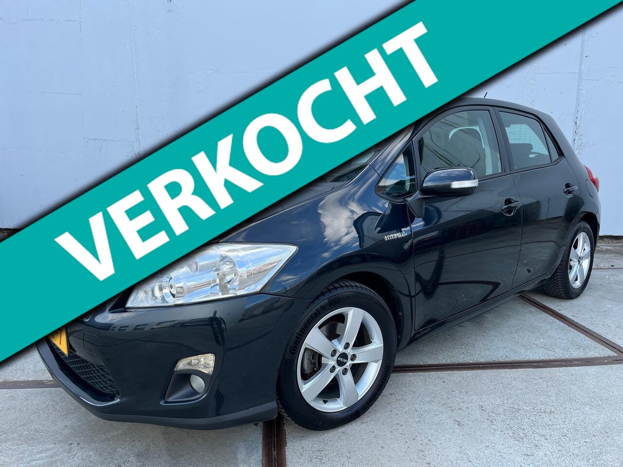Toyota Auris - 1.8 Full Hybrid Dynamic Business Clima - trekhaak - full map navi - Lm velgen - LED - came - AutoWereld.nl
