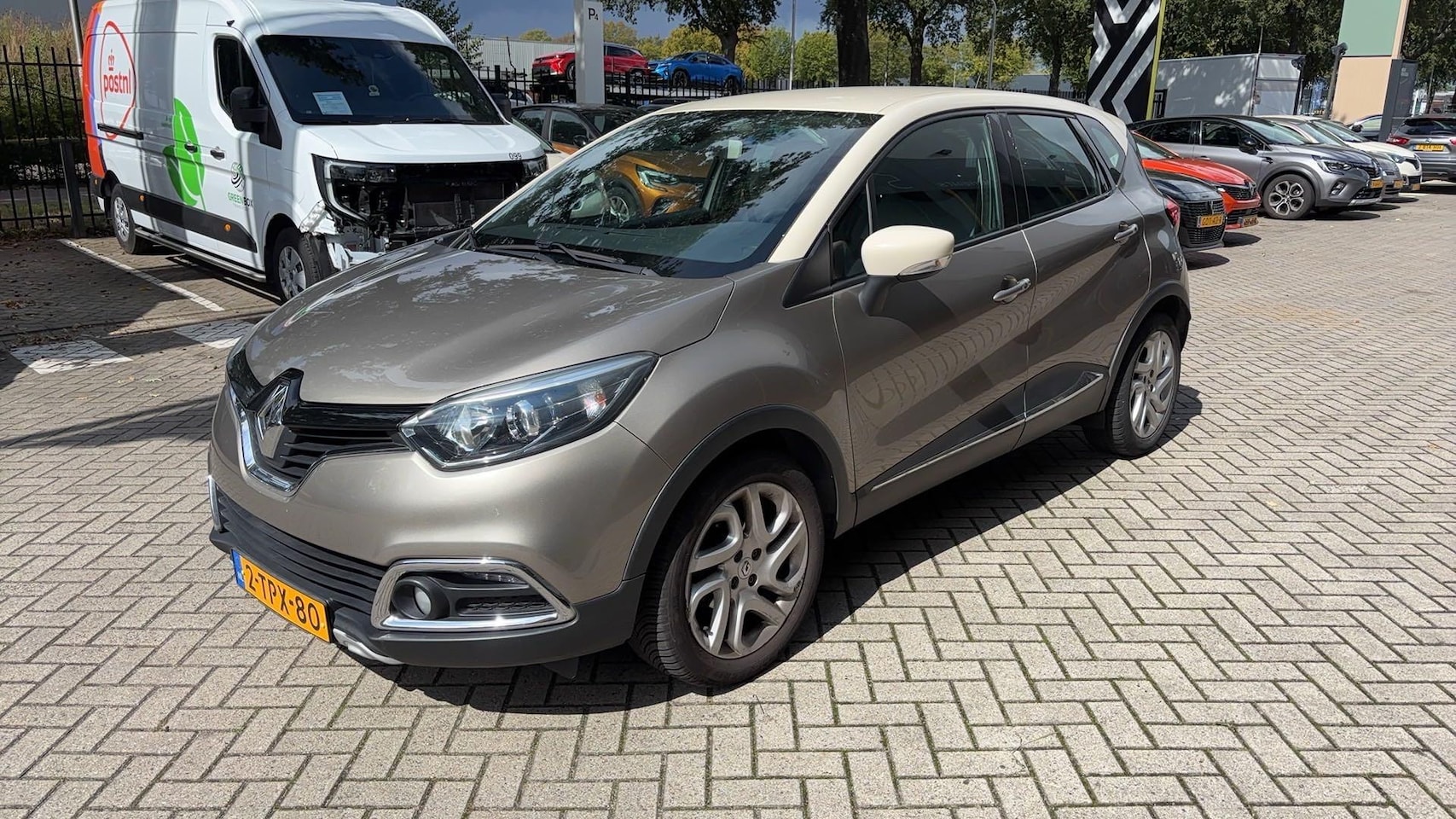 Renault Captur - 0.9 TCe Dynamique | Wordt Verwacht | Navigatie | Airco | Cruise control | - AutoWereld.nl