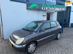 Daihatsu Sirion - 1.0-12V RTi AUTOMAAT JAAR APK