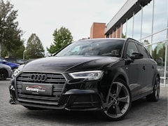Audi A3 Sportback - 1.5TFSI S-Line Black optic 18-Inch Navi Afgevlakt RS-Stuur Priveglas H-Leder