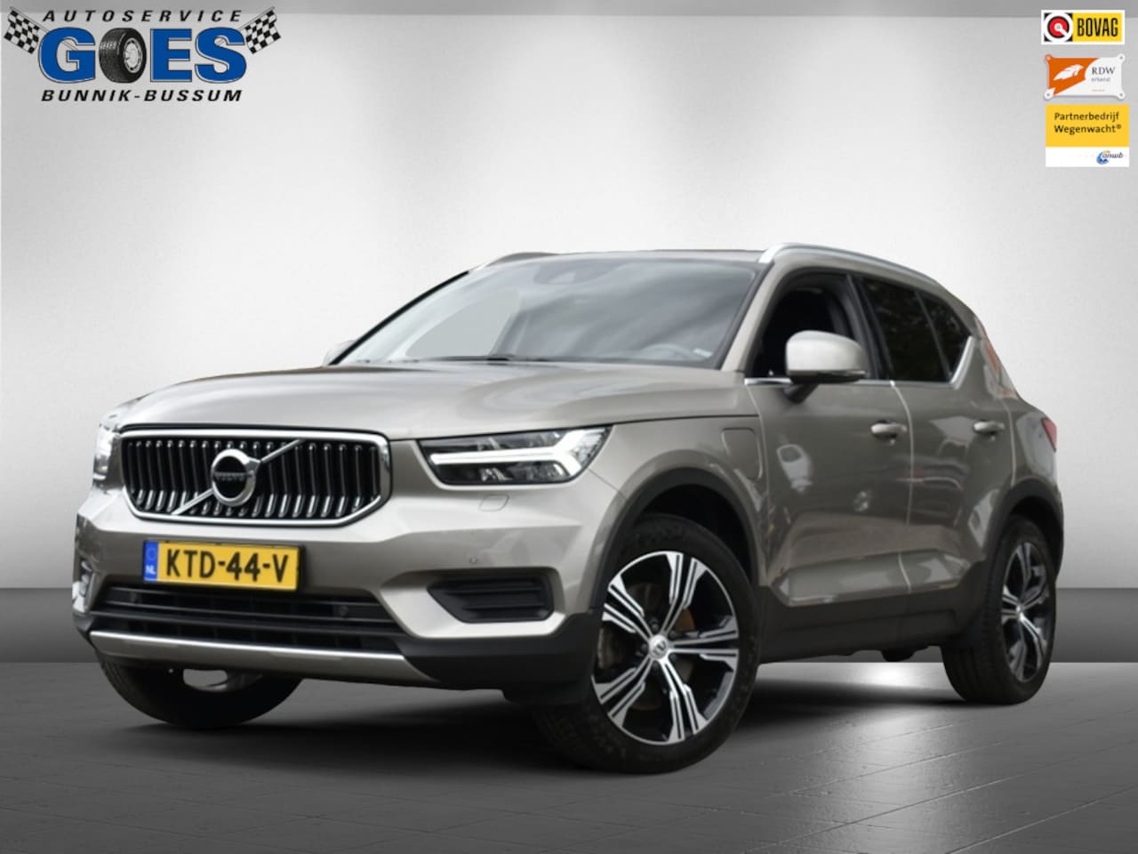 Volvo XC40 - 1.5 T5 Rech-trekhaak-leer-stoel verw. - AutoWereld.nl