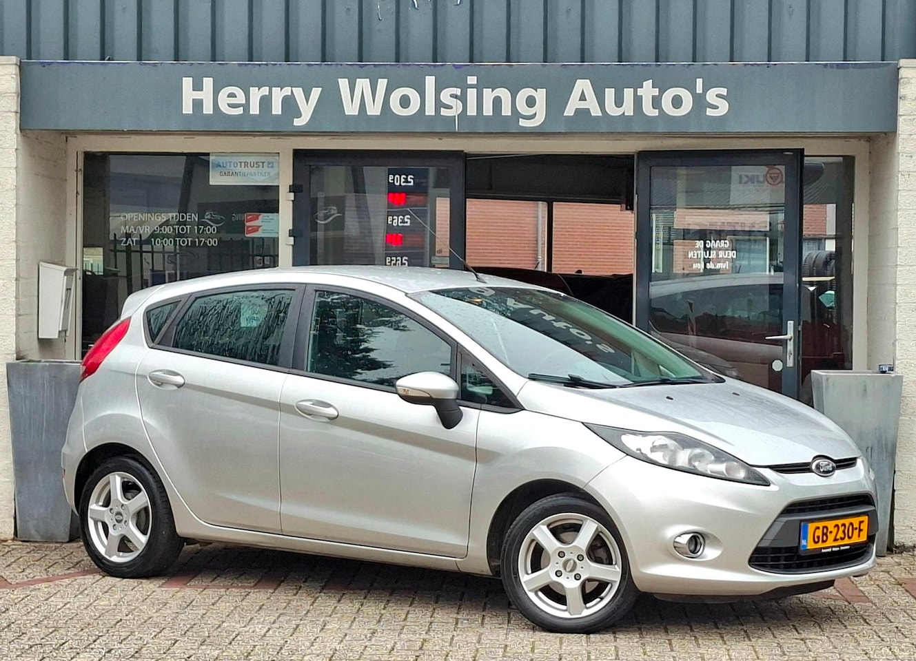 Ford Fiesta - 1.25 Titanium 5 Drs Airco Trekhaak 82 PK - AutoWereld.nl