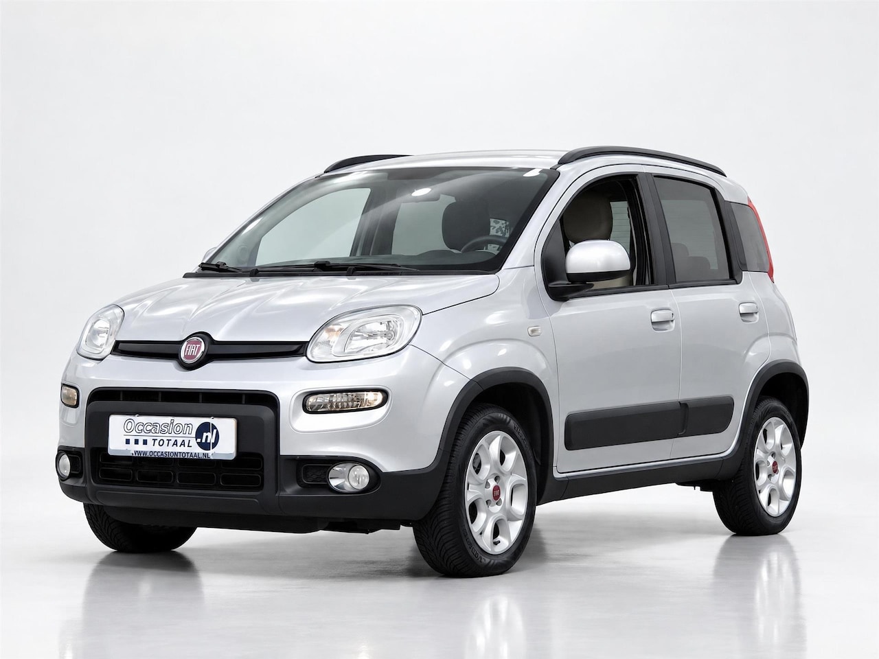 Fiat Panda - 0.9 TwinAir Traction+ Trekking | Airco | Bluetooth - AutoWereld.nl