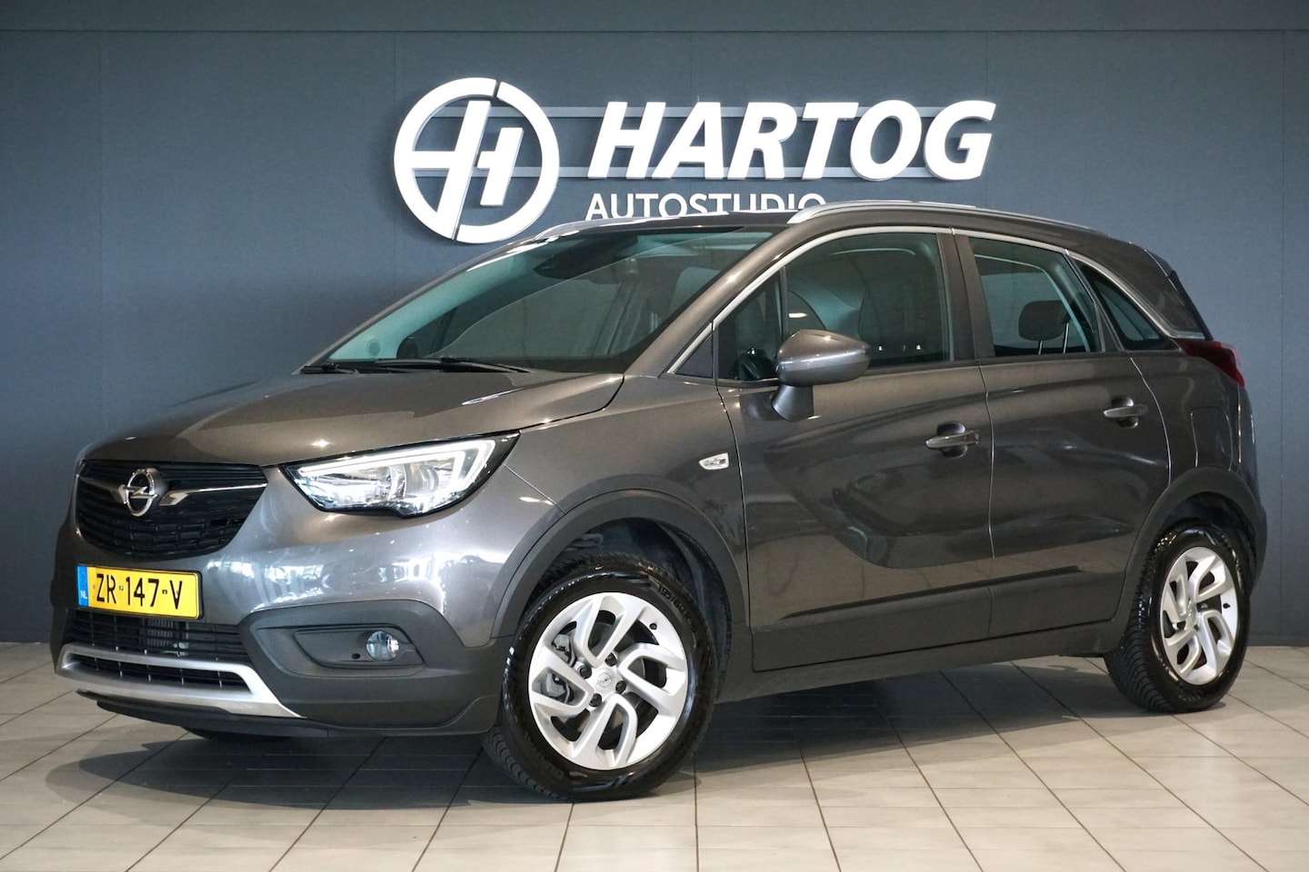Opel Crossland X - 1.2 Turbo Innovation *25.051 NAP* + TREKHAAK / NAVI / KEYLESS / SENSOREN / CARPLAY - AutoWereld.nl