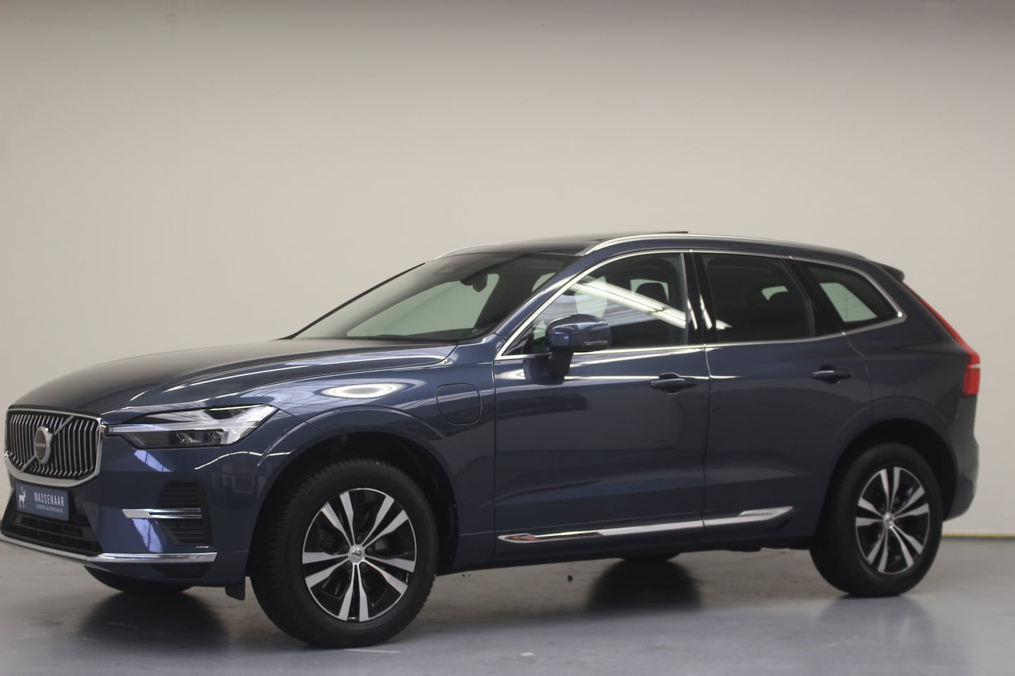 Volvo XC60 - T6 Plug-in hybrid AWD Inscription Expression | Rijklaarprijs | Pano Dak | - AutoWereld.nl