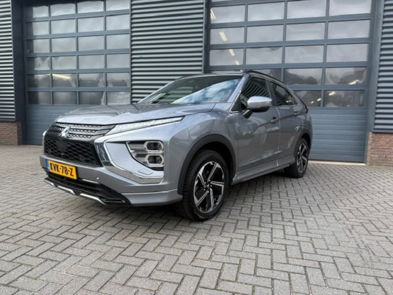 Mitsubishi Eclipse Cross - 2.4 PHEV Executive Carplay Stoelverwarming 360gr.Camera - AutoWereld.nl