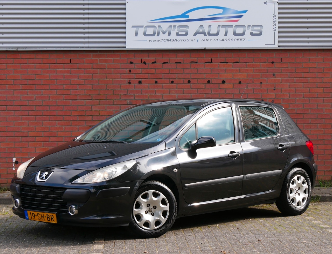 Peugeot 307 - 1.6-16V XT airco. velours. zeer leuk goed onderhouden - AutoWereld.nl