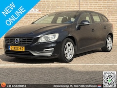 Volvo V60 - 2.0 D4 Kinetic | Climate | Cruise | Navi | PDC |