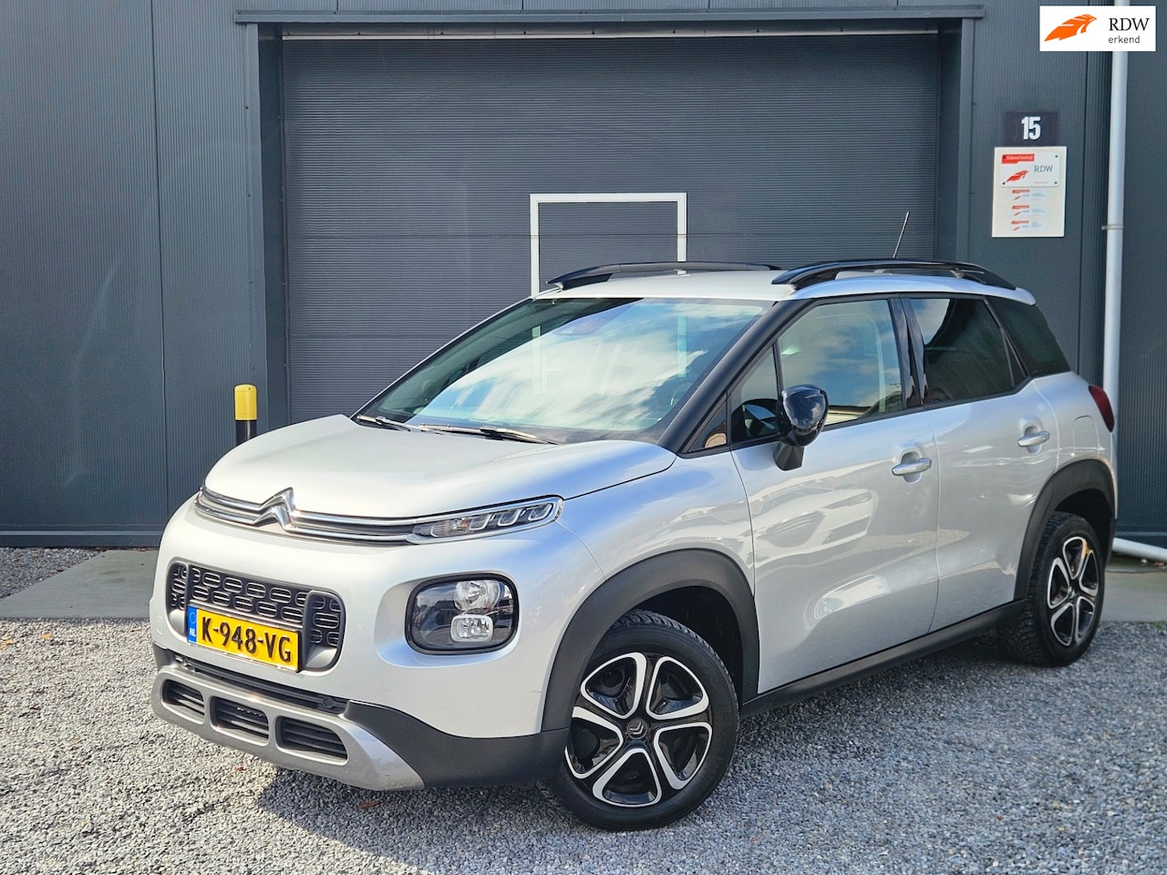 Citroën C3 Aircross - 1.2 PureTech S&S Shine 1.2 PureTech S&S Shine - AutoWereld.nl