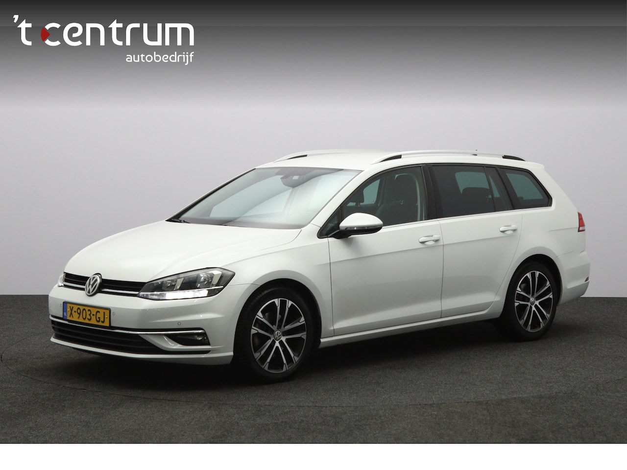 Volkswagen Golf Variant - 1.4 TSI 126 PK Automaat Highline, Trekhaak, Carplay, Camera, Adap. Cruise Control - AutoWereld.nl