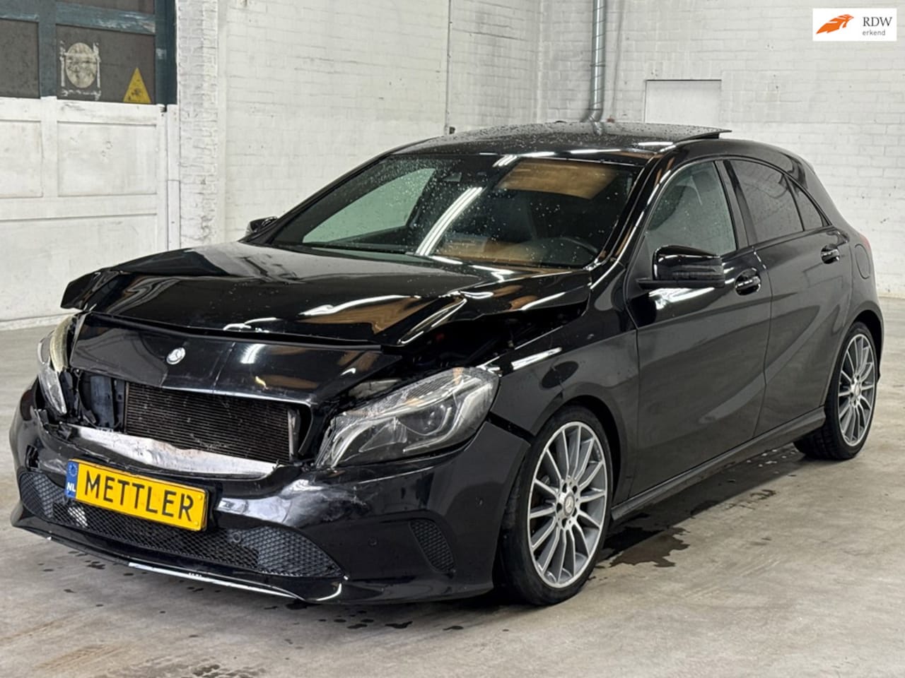 Mercedes-Benz A-klasse - 220 d Motorsport Edition | Navigatie | Camera | Panoramdak - AutoWereld.nl