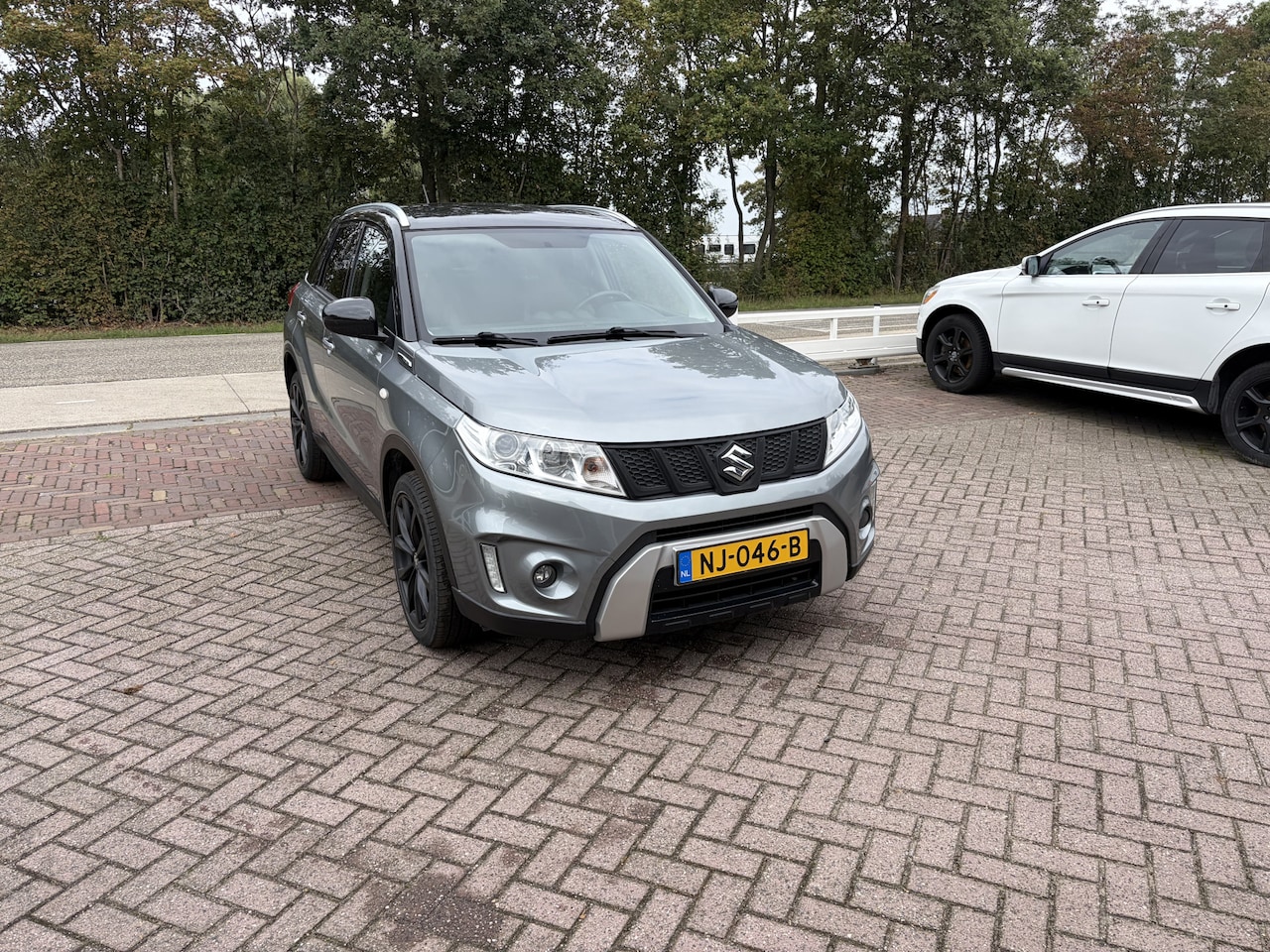 Suzuki Vitara - 1.6 Exclusive CAMERA STOELVERWARMING CRUISE - AutoWereld.nl