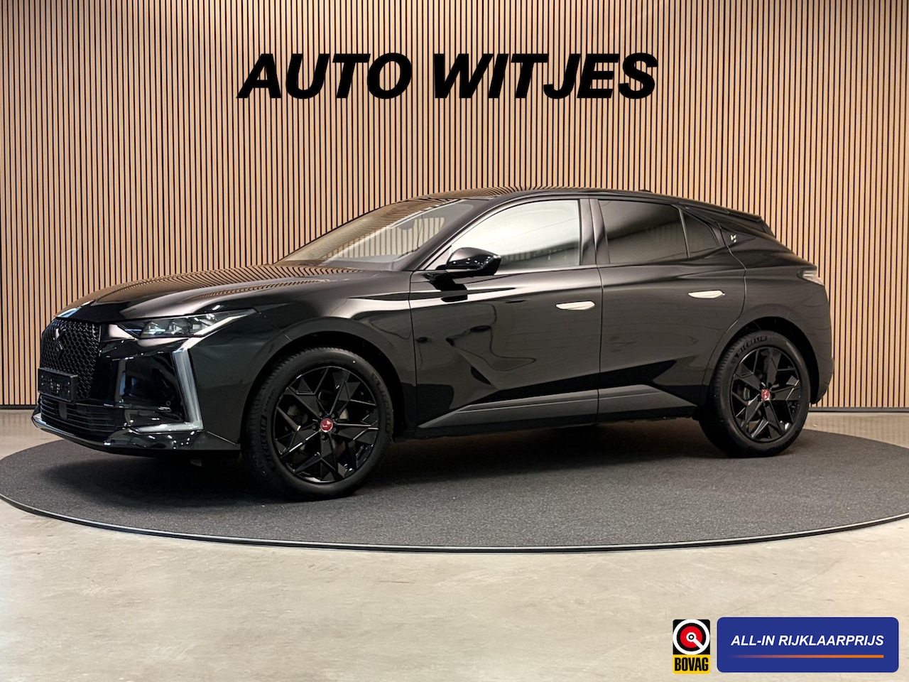 DS 4 - 1.2 PureTech 130PK Aut. Performance Line+ Camera | Stoelverw. | Afn. Trekhaak | Incl. gara - AutoWereld.nl